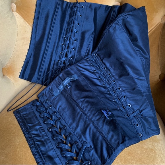 Closet Closes 11/1/22 RARE Vintage Carmen Marc Valvo Silk Corset - Picture 13 of 16